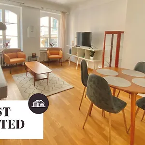 Flat In The Heart Of The Luxemburg