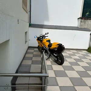 Simple In Luxemburg