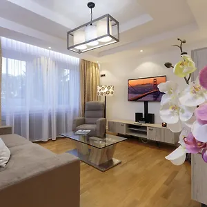 The Queen Luxury - Giada Appartement